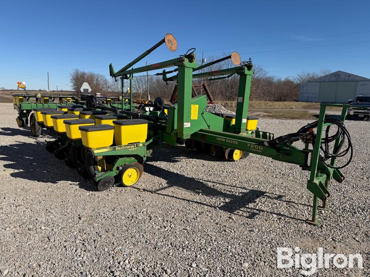 1993-john-deere-250-image-3