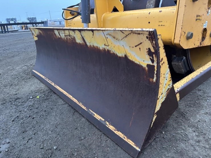 2013-volvo-sd75-image-11