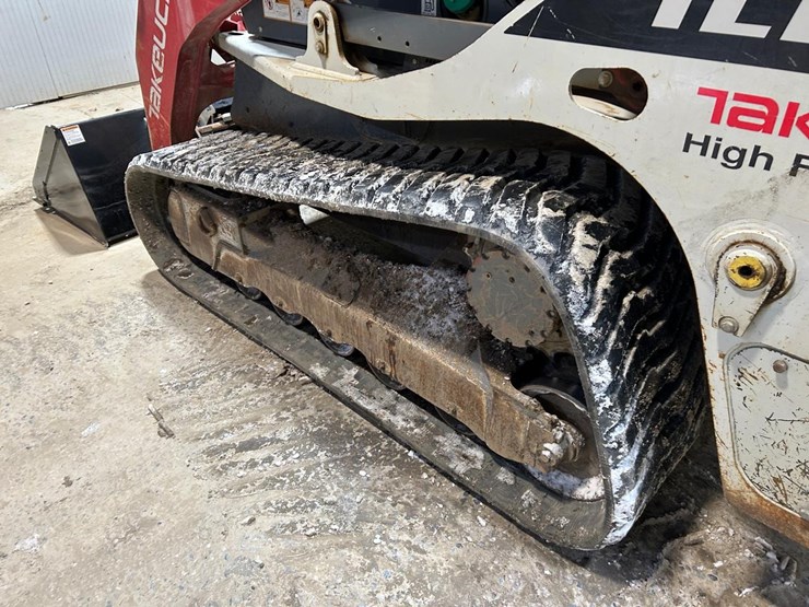 2021-takeuchi-tl12v2-image-17