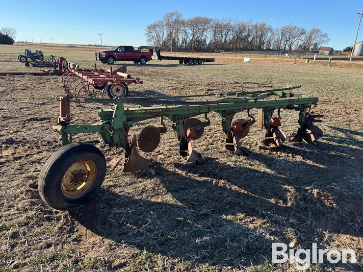 john-deere-5-image-4