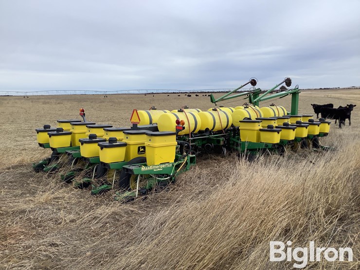 2001-john-deere-1770-image-5