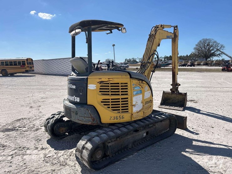 komatsu-pc50mr-image-3