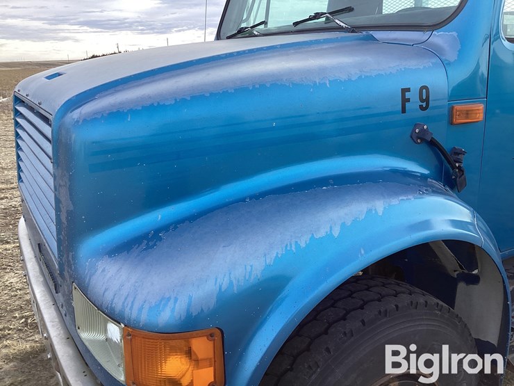 1992-international-4700-image-11