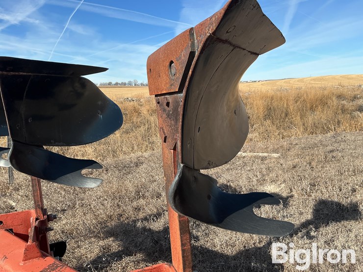 case-ih-145-image-15