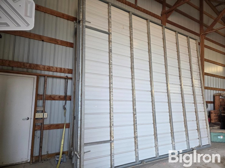 steel-sliding-barn-doors-image-4