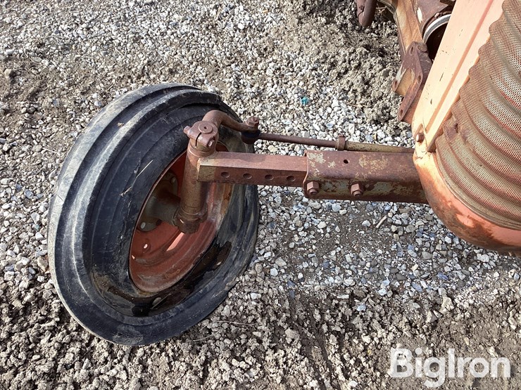 1958-massey-ferguson-65-image-14