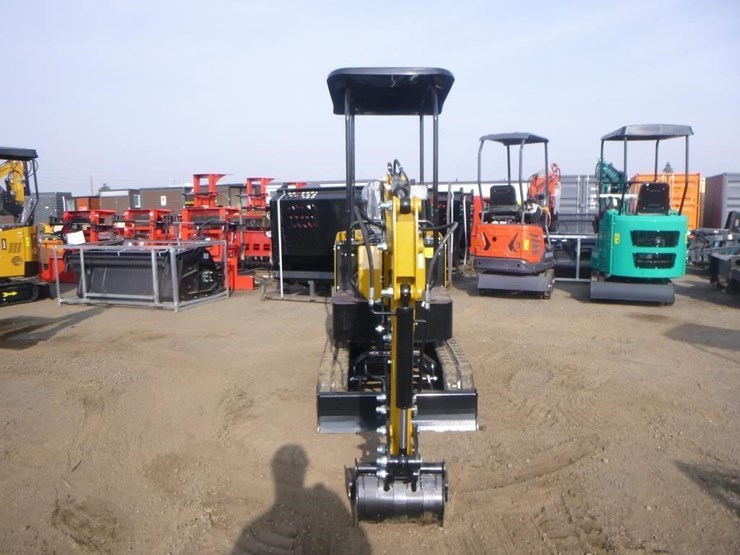 agt-h12r-hydraulic-excavator-image-6