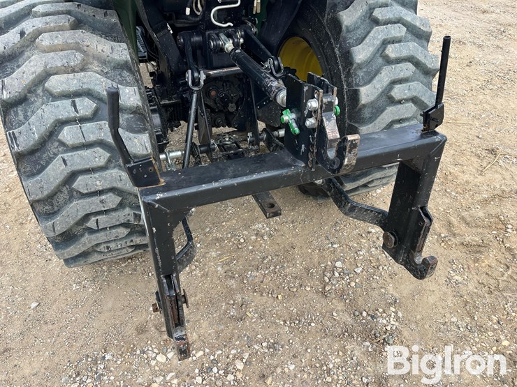 2012-john-deere-2520-image-9