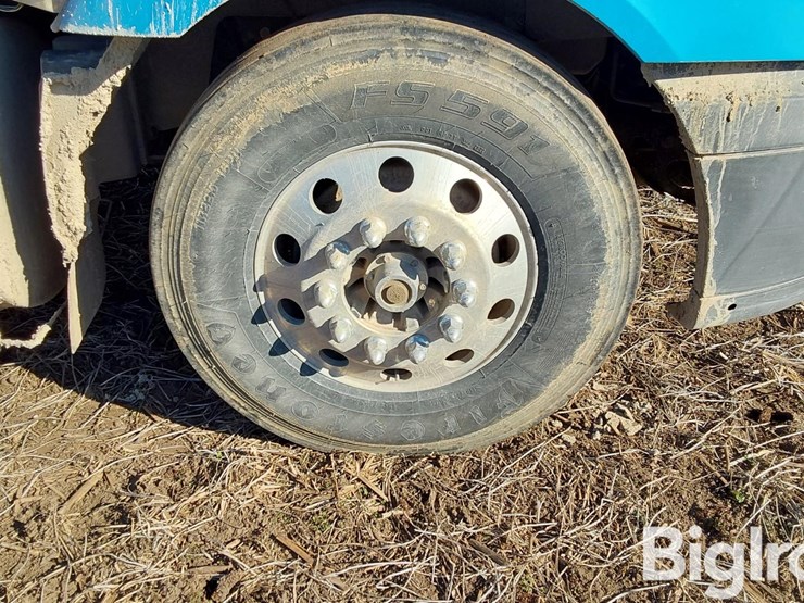 2014-international-prostar-image-18