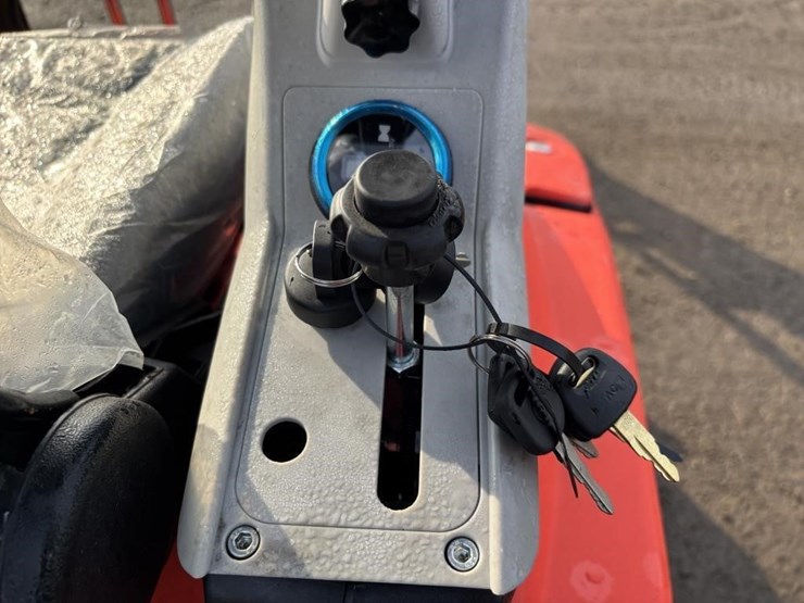 2025-tpm-18k-hydraulic-excavator-image-24