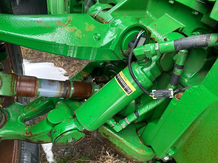 john-deere-8330-image-22