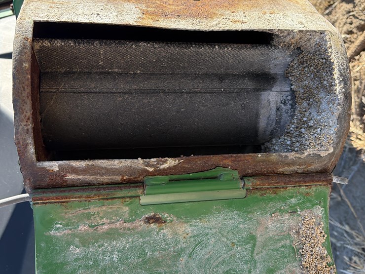 john-deere-1910-image-11