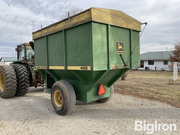 john-deere-400-image-7