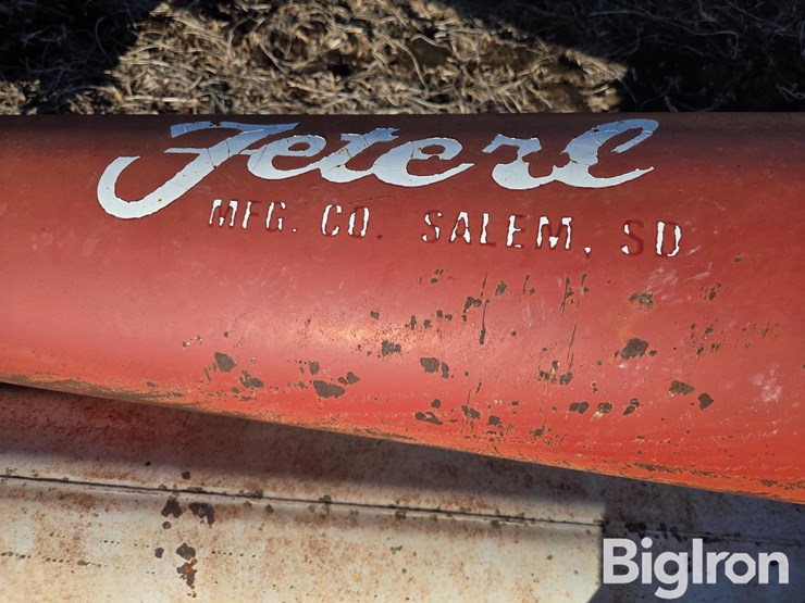 feterl-10"-x-64'-auger-image-15