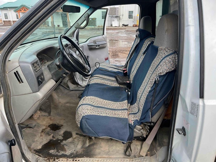 2001-ford-f350-image-12