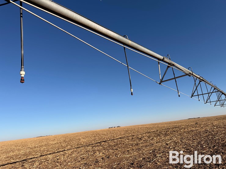 zimmatic-307-7-tower-center-pivot-image-17