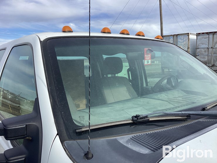 2012-ford-f550-image-19