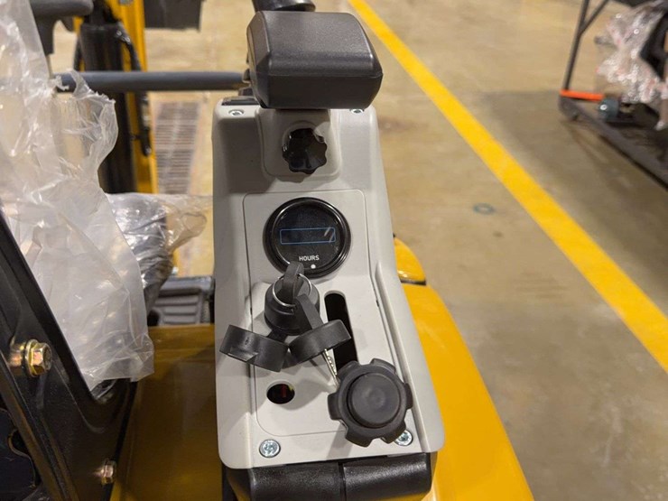 2025-sdlanch-sdle20-mini-excavator-image-11