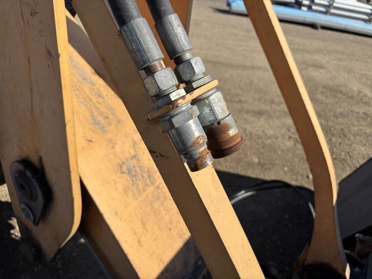 case-21e-wheel-loader-image-13