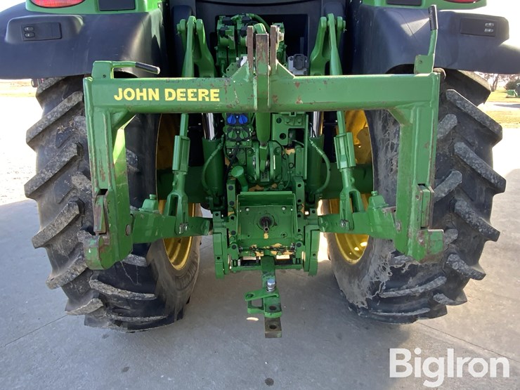 2015-john-deere-6155r-image-13