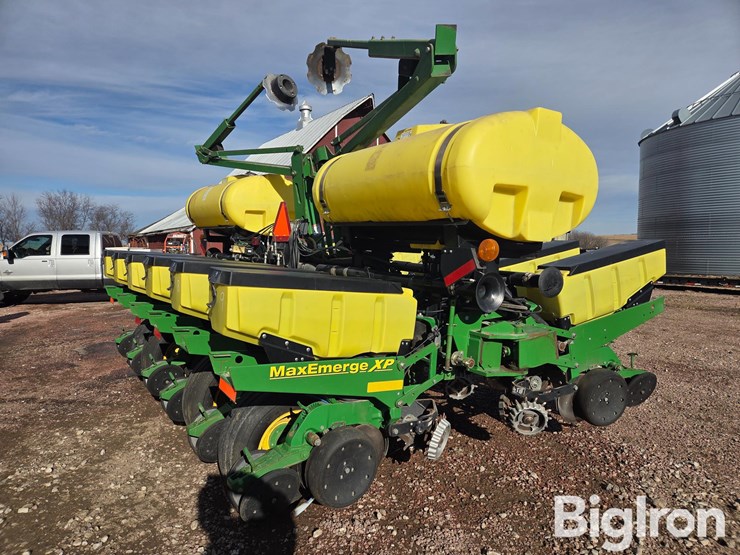 2012-john-deere-1760-image-3