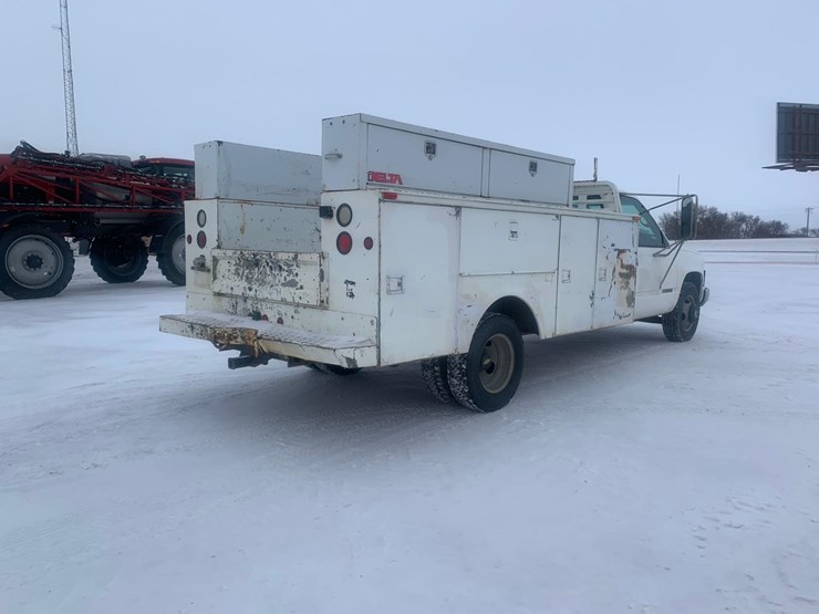 1999-chevrolet-3500-image-5