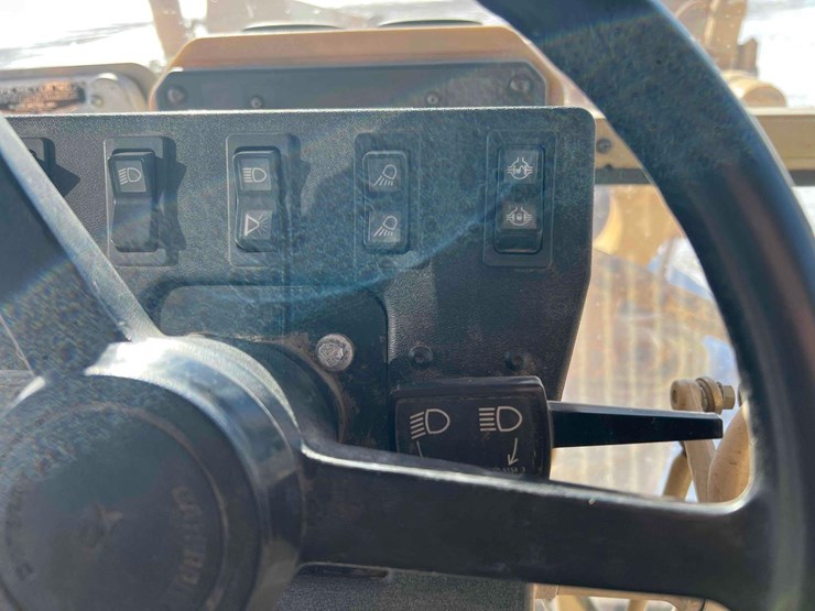 2007-caterpillar-160h-image-68