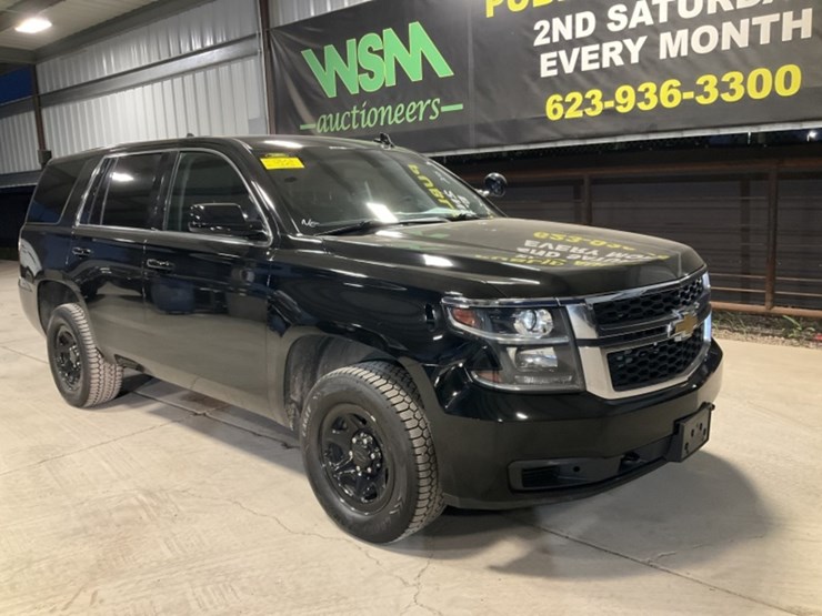 2015-chevrolet-tahoe-image-2