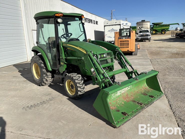 2013-john-deere-3520-image-3