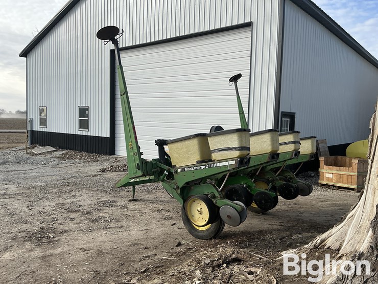 john-deere-7200-image-7