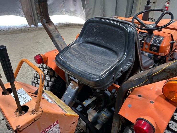 kubota-b8200-image-18