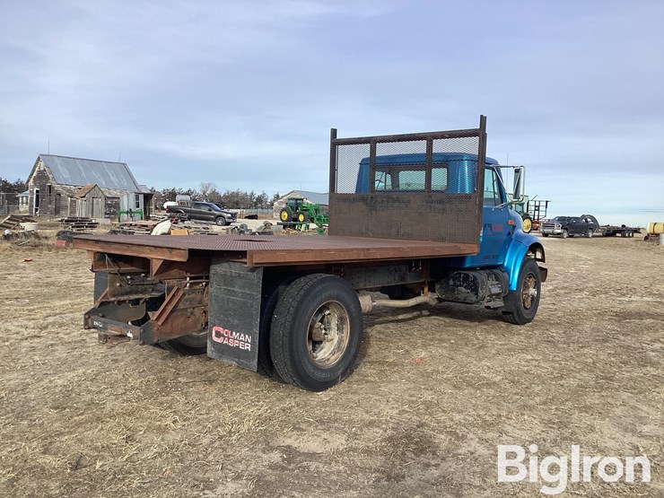 1992-international-4700-image-5