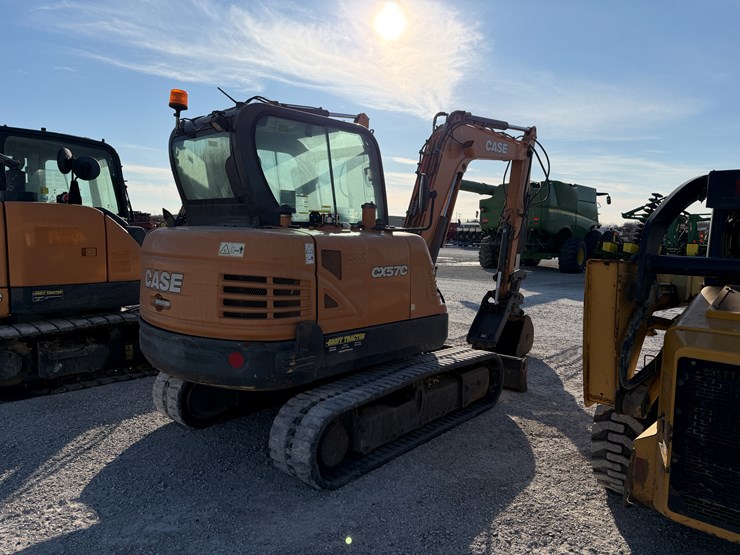 2019-case-cx57c-image-9