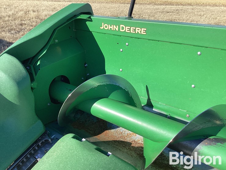 2022-john-deere-c16r-image-11
