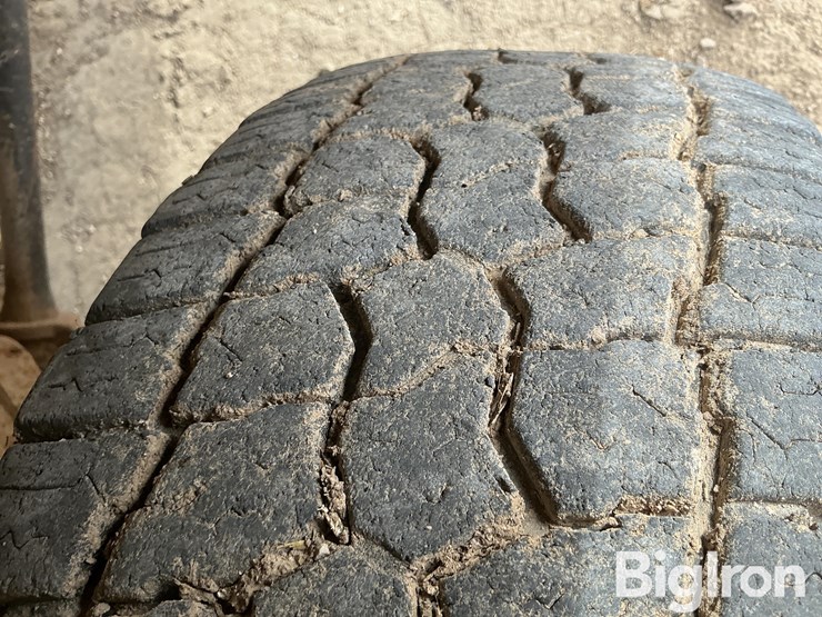 2004-ford-f150-xl-image-13