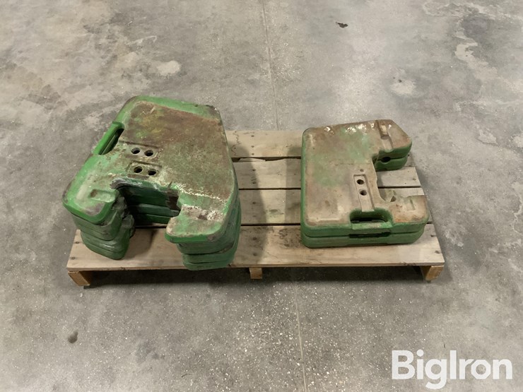 john-deere-100-image-6