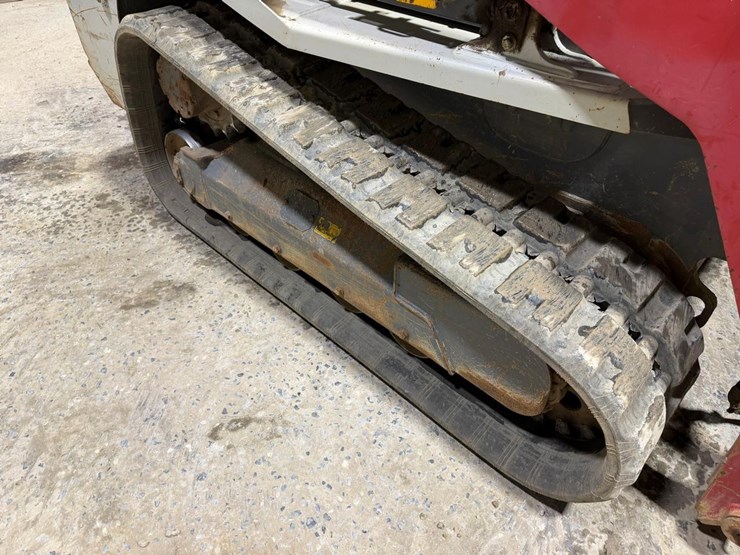 2018-takeuchi-tl10v2-image-15