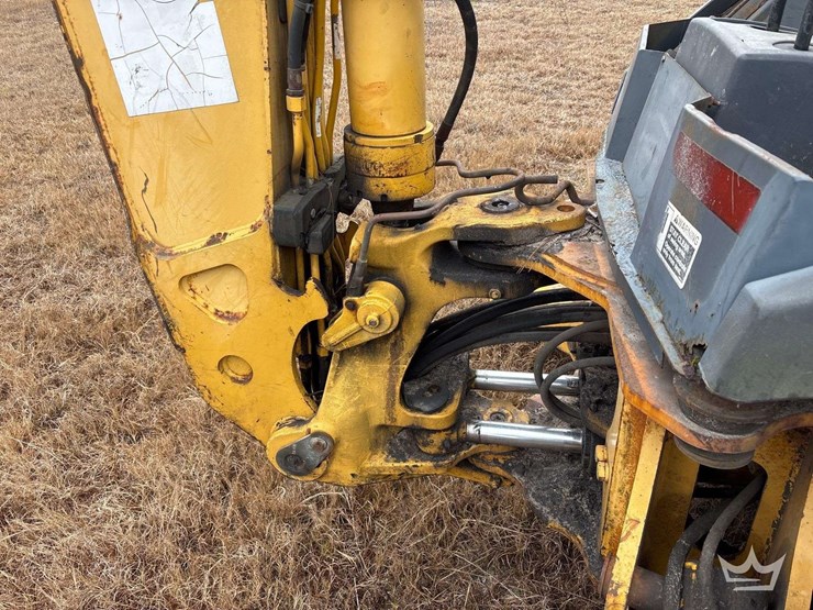 2004-deere-310sg-image-17