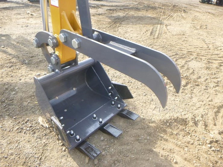 agt-mx12rx-hydraulic-excavator-image-9