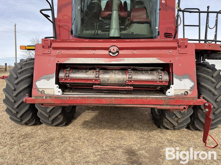 2020-case-ih-8250-image-12