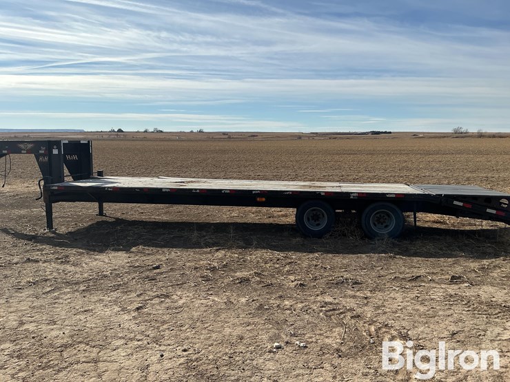 2015-h&h-t/a-gooseneck-flatbed-trailer-image-8