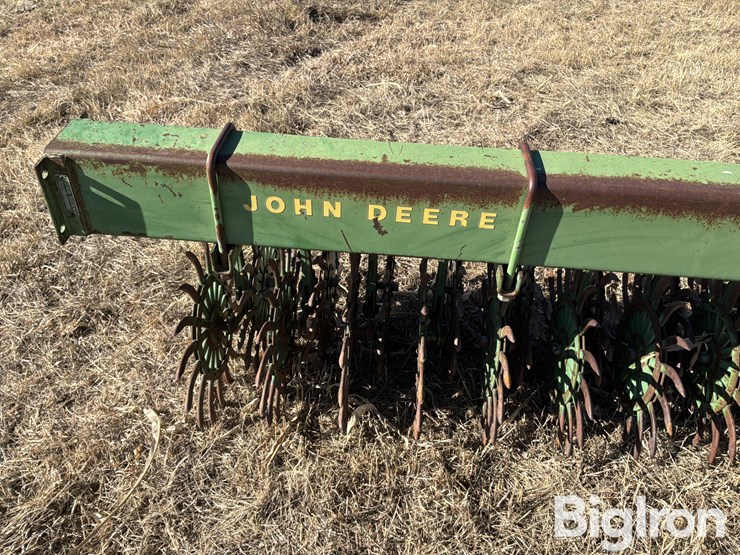 john-deere-e0400-3-pt-rotary-hoe-image-16