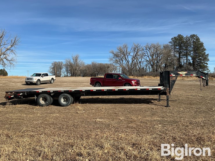 2015-h&h-t/a-gooseneck-flatbed-trailer-image-4