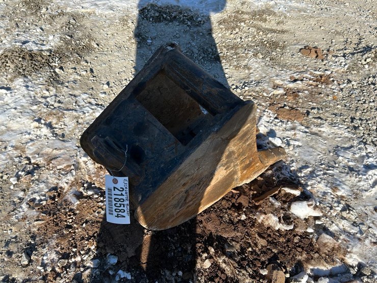 tag-12”-excavator-bucket-image-4