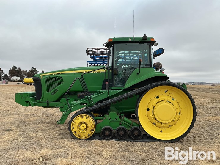 2002-john-deere-8520t-image-8