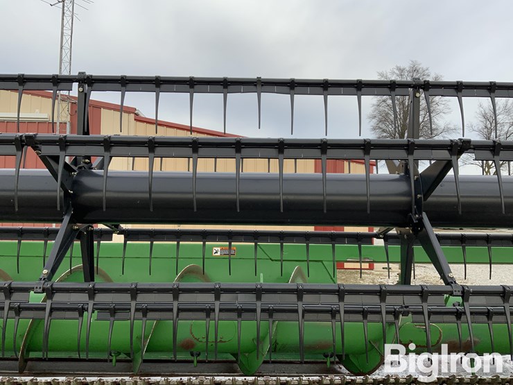 2011-john-deere-635f-image-14