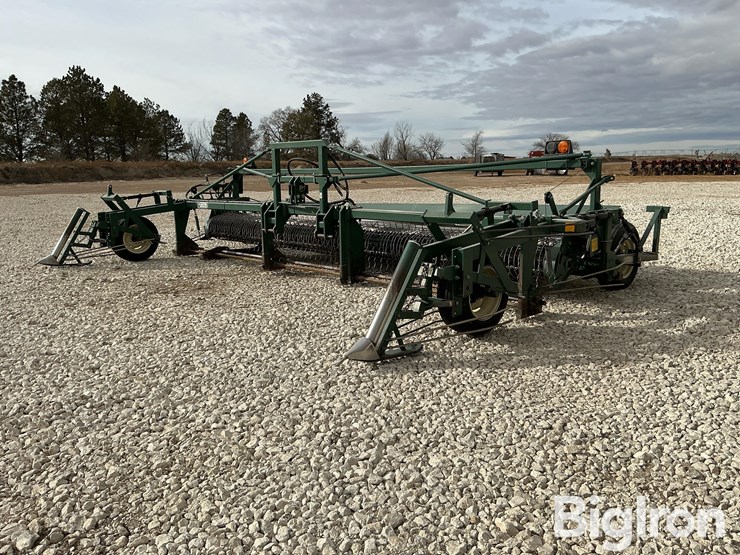 2011-pickett-8030-image-7