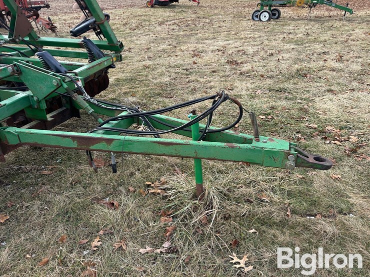 john-deere-724-image-10