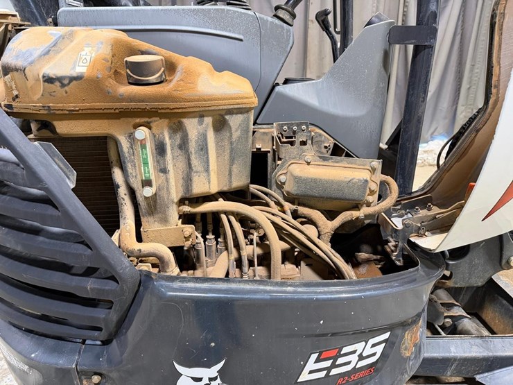 2023-bobcat-e35-image-20