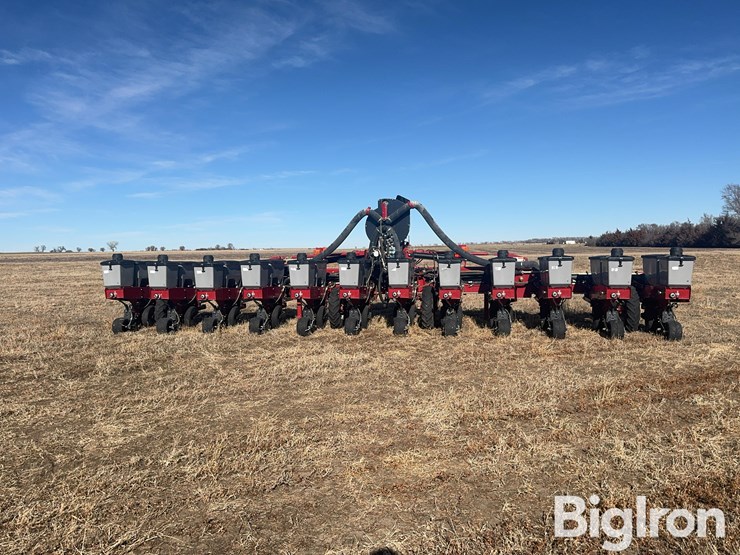 2010-case-ih-1230-image-6